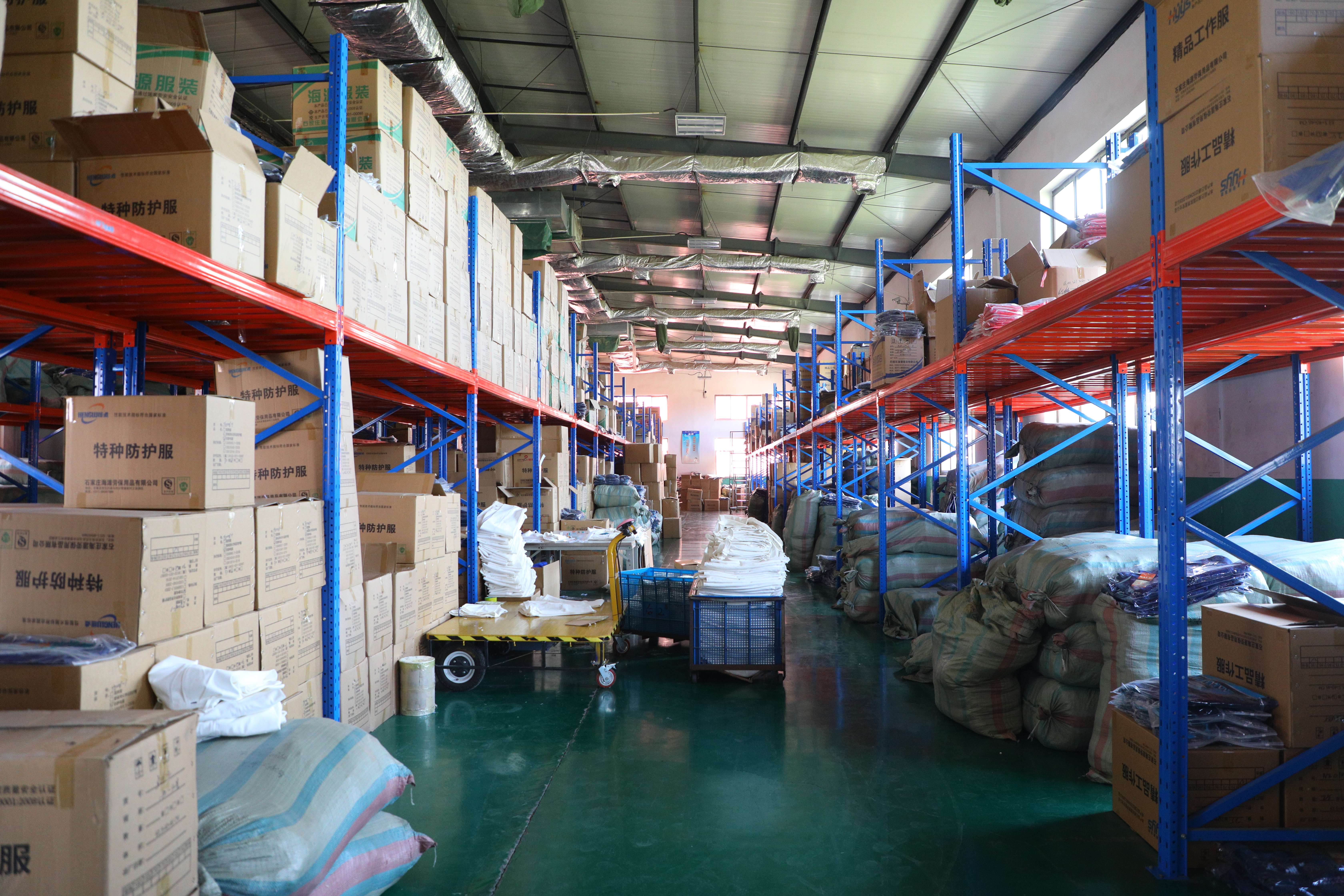 防護(hù)服多少錢一套